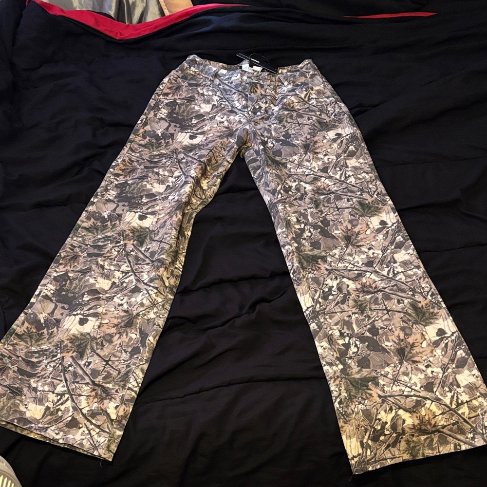 Fashion Nova Green & Brown Camo Pants